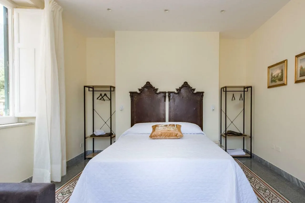 B&B Villa Liberty Sul Mare Palermo 2*,  Włochy