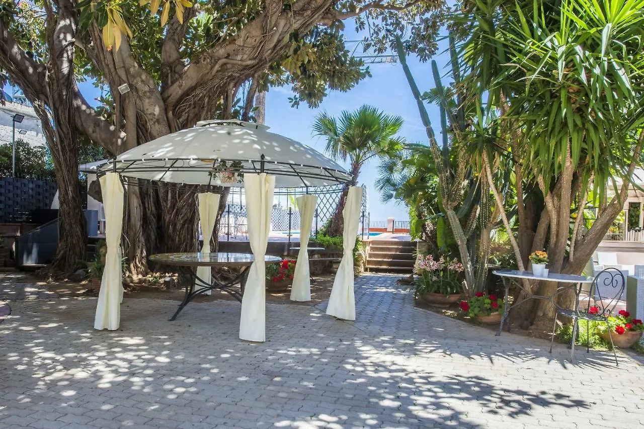 Couette-café B&B Villa Liberty Sul Mare Palerme